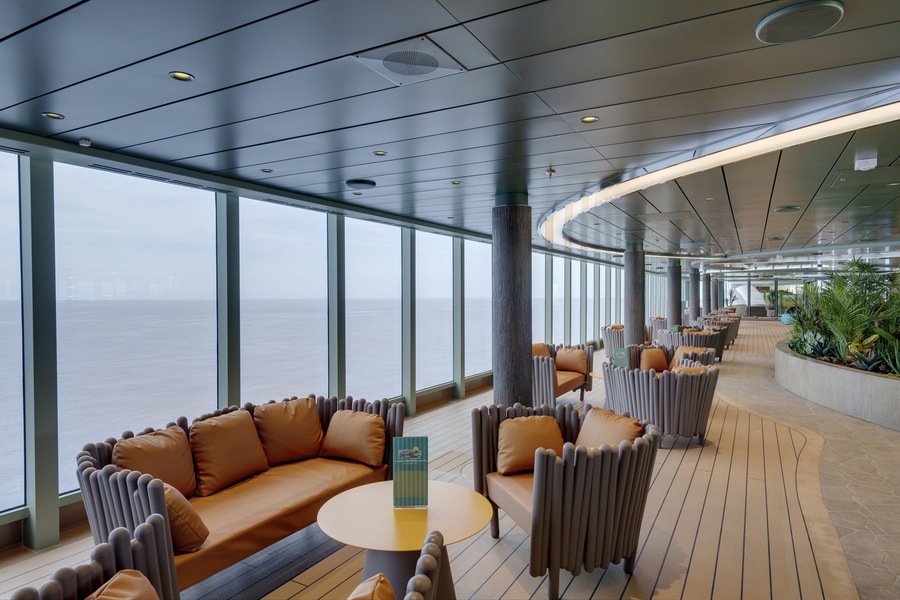 MSC Cruises MSC Seaview Jungle Pool Lounge 3.jpg